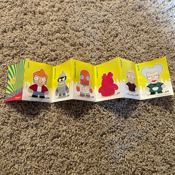 KidRobot Leela Futurama figurine - Picture 7 of 7